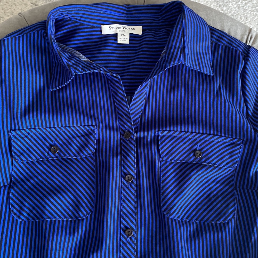 Stripped dress shirt - Picture 2 of 2